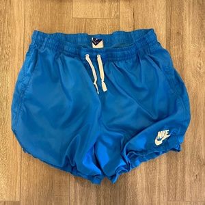 Nike Men’s Vintage Fit Lined Shorts